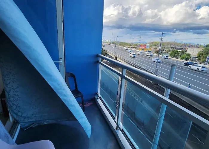 Hotel Azure Staycation 5*